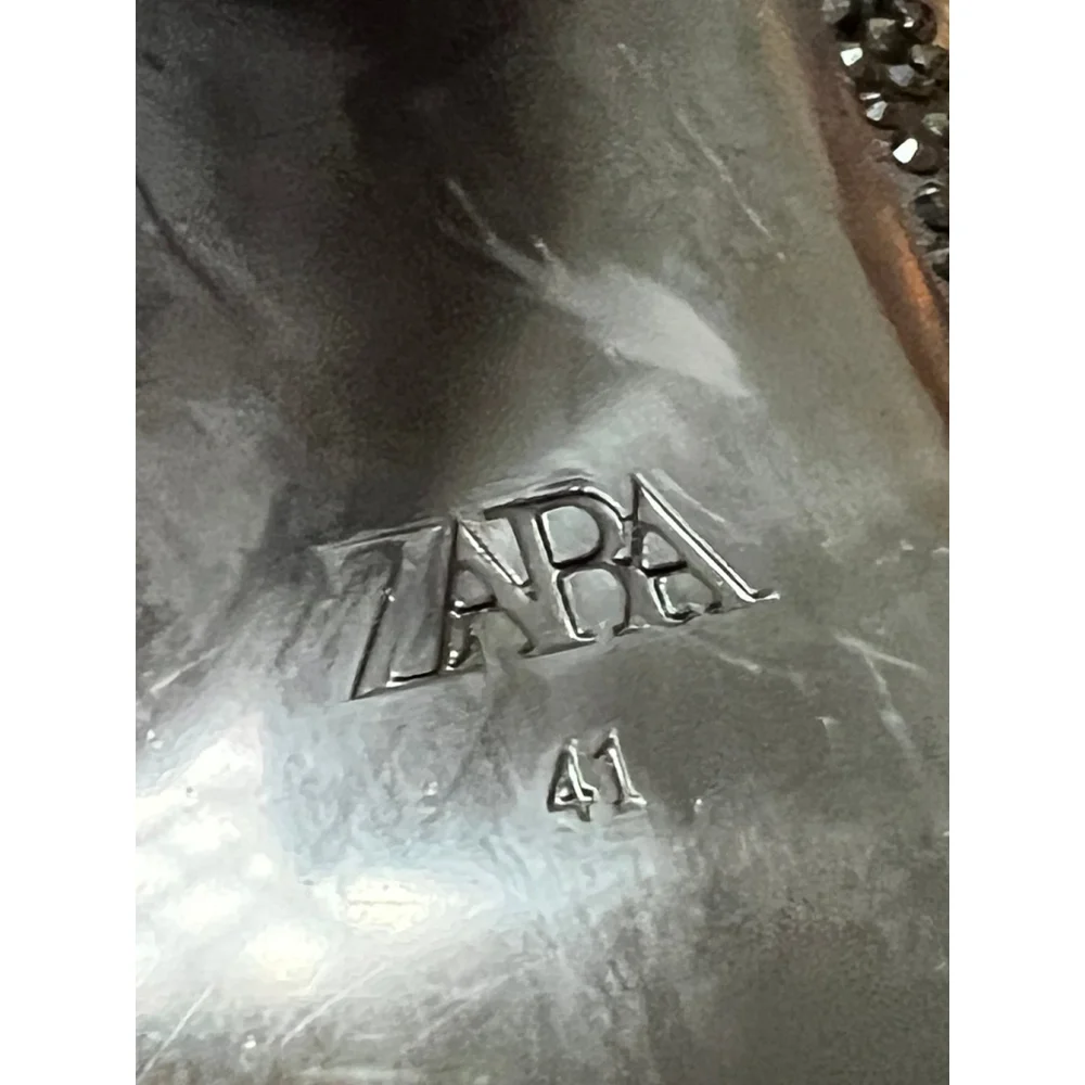ZARA Black Rhinestone Kitten Heeled Boots - Picture 6 of 9